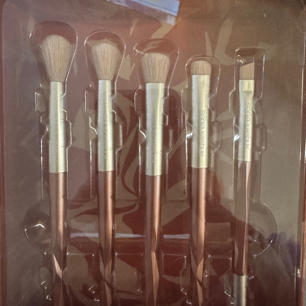 NWT Sonia Kashuk Vegan Brush Set with Bronze Handle